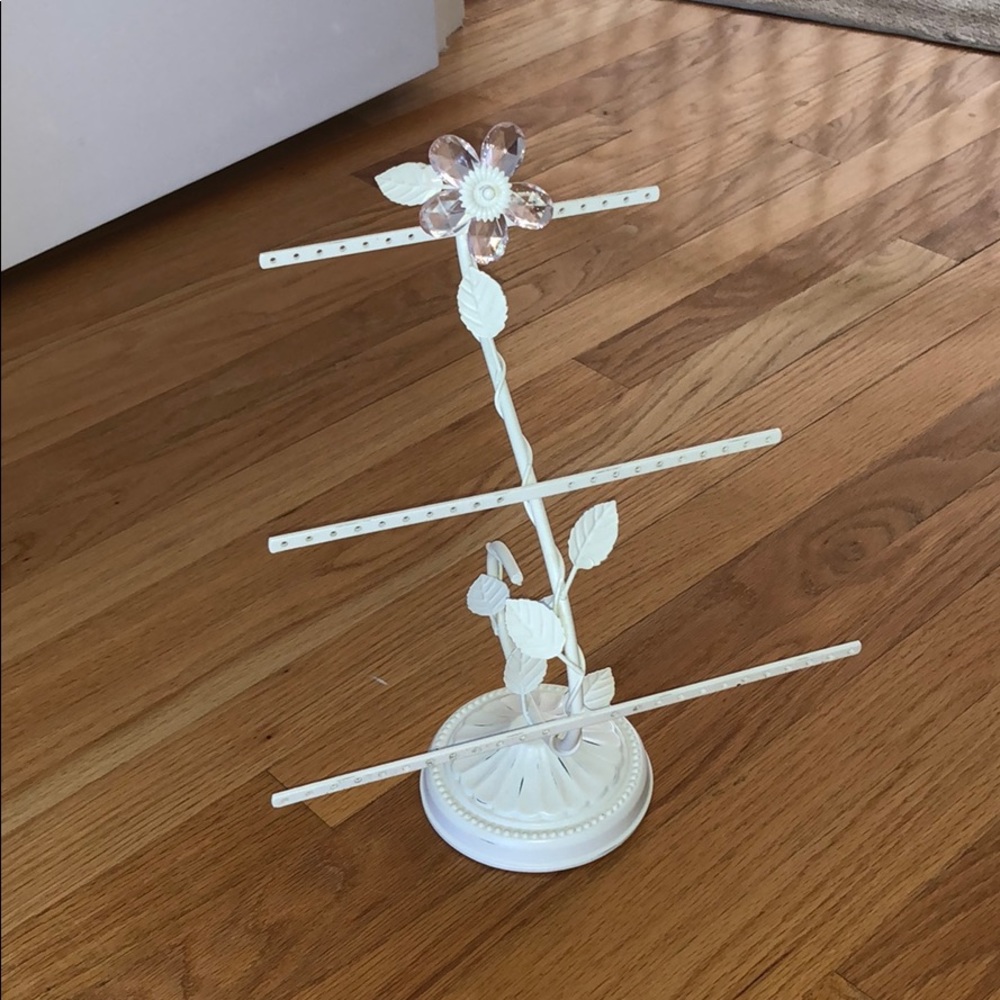 PB Teen earring holder tree